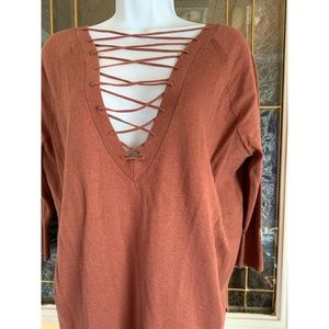 🆕Express • cross front sweater